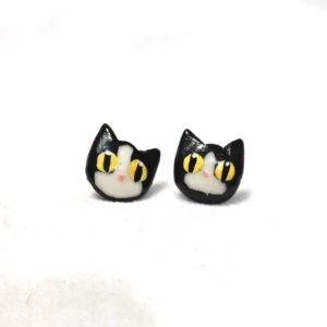 Aritos gatito blanco y negro